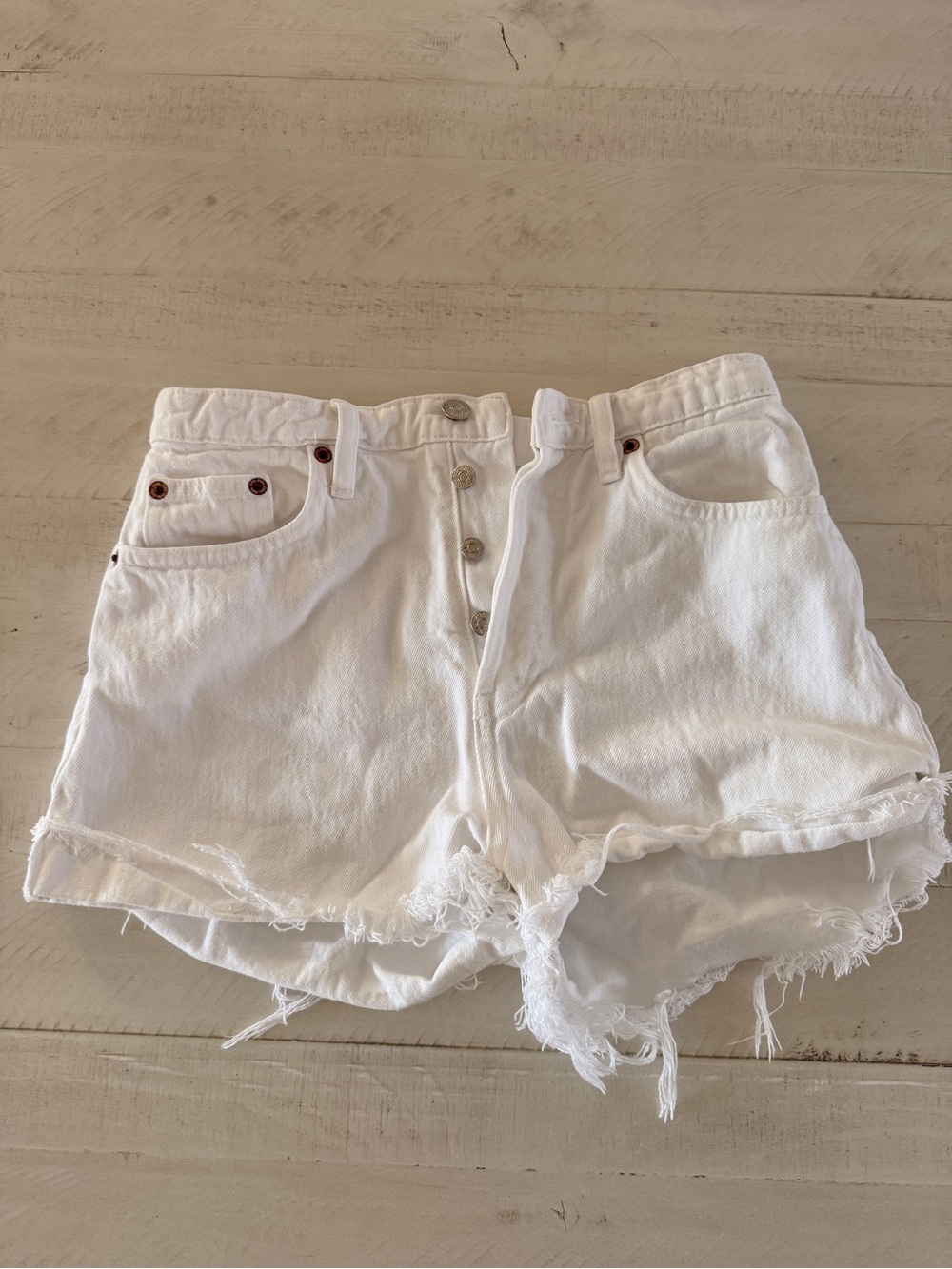 Zara White High-Rise Frayed Denim Shorts